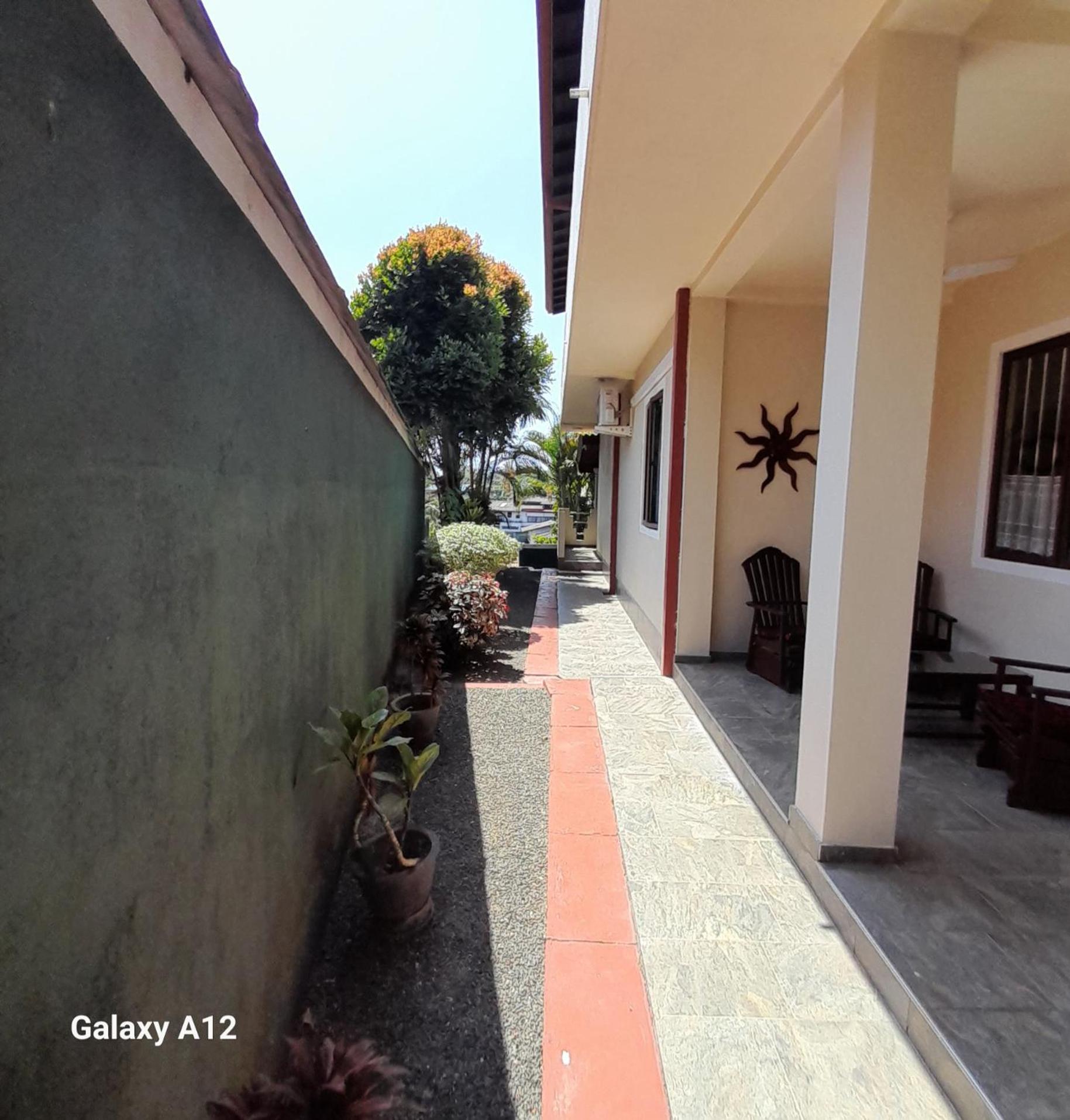 Slg Villa Hikkaduwa Esterno foto